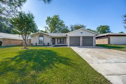 1800 W McGee Street, Sherman, TX 75092 - Photo 1