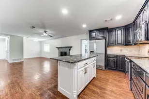 1800 W McGee St, Sherman, TX 75092 - Photo 7