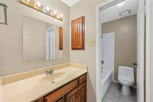 14800 Enterprise Dr, Farmers Branch, TX 75234 - Photo 11