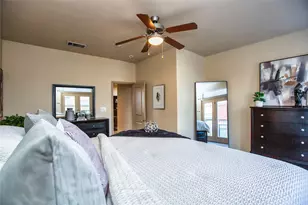 1201 Beaconsfield Lane, Arlington, TX 76011 - Photo 13
