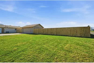 299 E College Street, Gunter, TX 75058 - Photo 33