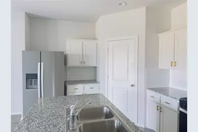 8460 Big Apple Drive, Fort Worth, TX 76179 - Photo 5