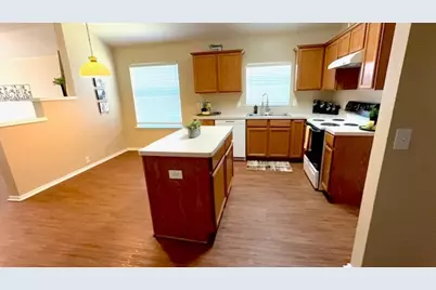 1820 White Feather Lane, Fort Worth, TX 76131 - Photo 5