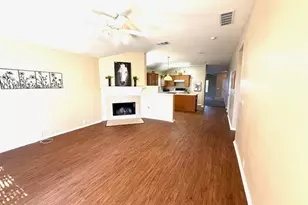 1820 White Feather Ln, Fort Worth, TX 76131 - Photo 7