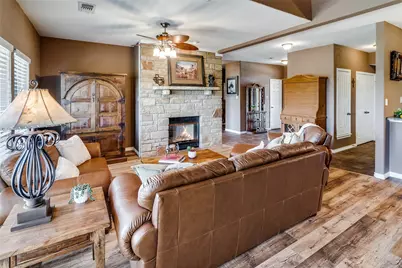 1102 Eagle Point Circle, Possum Kingdom Lake, TX 76449 - Photo 7