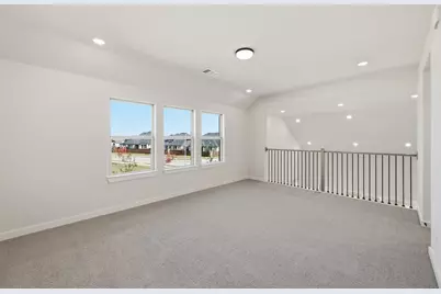 1025 Alberta Spruce Road, Fort Worth, TX 76247 - Photo 15