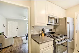 404 N Montreal Ave, Dallas, TX 75208 - Photo 11