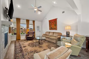 2209 Glacier Dr, Waxahachie, TX 75165 - Photo 5