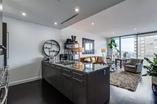 2900 McKinnon St, Dallas, TX 75201 - Photo 3