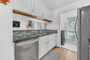 5981 Arapaho Rd, Dallas, TX 75248 - Photo 13