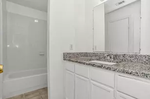 1437 Brook Meadow Cir, Lancaster, TX 75134 - Photo 17