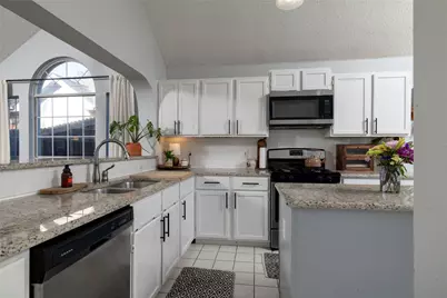 4809 Rincon Way, Fort Worth, TX 76137 - Photo 9