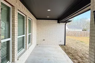 1920 Brown St, Balch Springs, TX 75180 - Photo 13