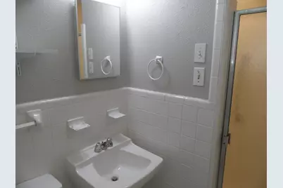 10643 Lakemere Drive, Dallas, TX 75238 - Photo 13