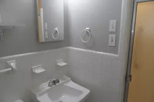 10643 Lakemere Dr, Dallas, TX 75238 - Photo 13