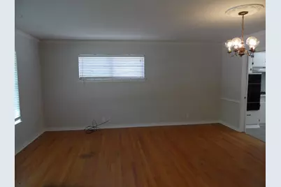 10643 Lakemere Drive, Dallas, TX 75238 - Photo 3