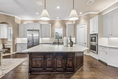 10948 Pecos Court, Frisco, TX 75033 - Photo 7