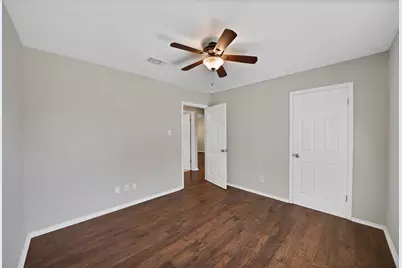 4409 Aspen Way, Haltom City, TX 76137 - Photo 17