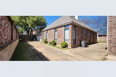 4900 Ridglea Hills Court, Fort Worth, TX 76116 - Photo 17