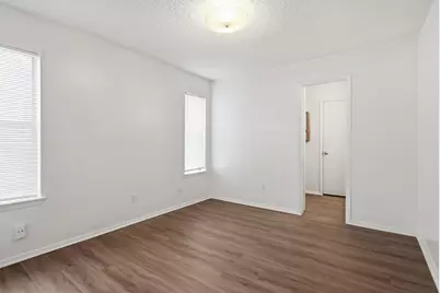 319 Ware Drive, Grand Prairie, TX 75051 - Photo 19