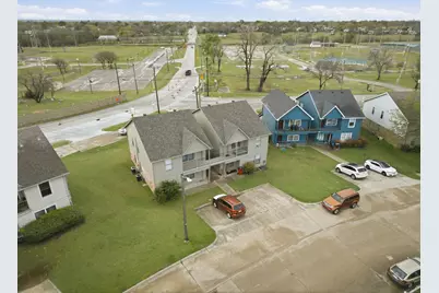 319 Ware Drive, Grand Prairie, TX 75051 - Photo 29