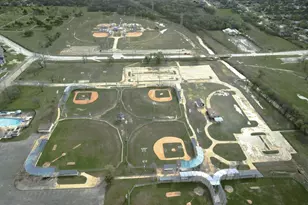 319 Ware Dr, Grand Prairie, TX 75051 - Photo 39