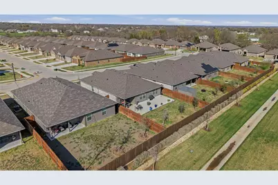 316 Sculptors Crossing, Springtown, TX 76082 - Photo 17