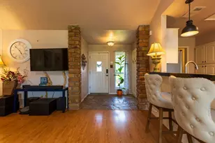 1007 Laguna Vista Ct, Granbury, TX 76048 - Photo 11