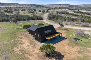 1053 Bluff Creek Dr, Strawn, TX 76475 - Photo 3