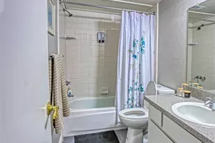 2648 Santa Barbara Dr, Grand Prairie, TX 75052 - Photo 3