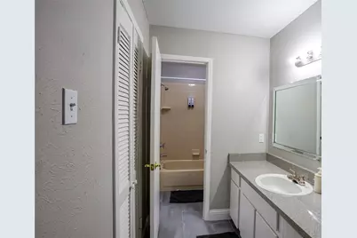 2648 Santa Barbara Drive, Grand Prairie, TX 75052 - Photo 5