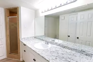 3904 Rawlins St, Dallas, TX 75219 - Photo 9