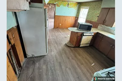 1304 N Wood Street, Cleburne, TX 76033 - Photo 5