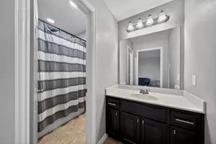 301 Foxcroft Ln, Keller, TX 76248 - Photo 23