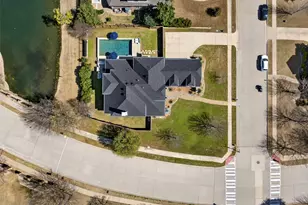 301 Foxcroft Ln, Keller, TX 76248 - Photo 37