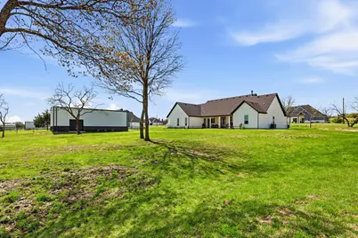 701 Glade Park Court, Azle, TX 76020 - Photo 37