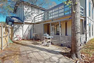 702 Middle Glen Dr, Garland, TX 75043 - Photo 29