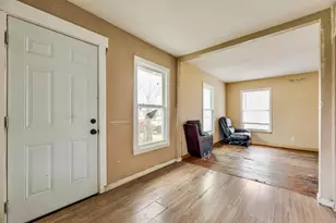 2016 Daniel St, Fort Worth, TX 76104 - Photo 11