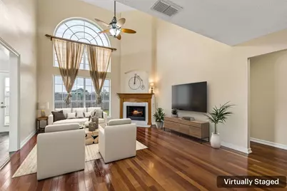 133 Hanover Street, Grand Prairie, TX 75052 - Photo 3