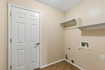 133 Hanover Street, Grand Prairie, TX 75052 - Photo 29