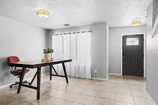 8709 Hunters Creek Dr, Fort Worth, TX 76123 - Photo 3