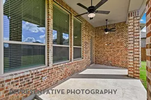 1033 Alberta Spruce Rd, Fort Worth, TX 76247 - Photo 11