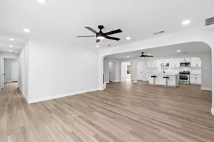 113 E Bayside Dr, Mabank, TX 75156 - Photo 19