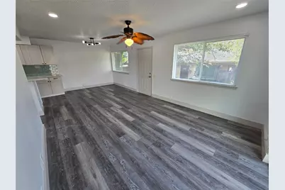 2719 Stonehaven Court, Irving, TX 75038 - Photo 3