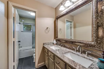 3807 Keystone Court, Carrollton, TX 75007 - Photo 25