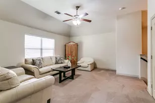 200 Kielder Dr, Lewisville, TX 75067 - Photo 11