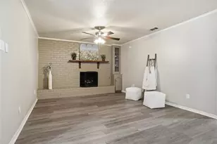 3215 Las Vegas Trail, Fort Worth, TX 76116 - Photo 3