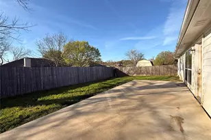 1602 Crestmeadow Ln, Mansfield, TX 76063 - Photo 23