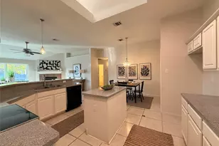 1602 Crestmeadow Ln, Mansfield, TX 76063 - Photo 11