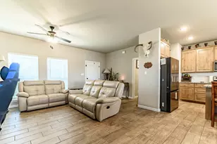 250 Poinsetta Dr, Palmer, TX 75152 - Photo 5